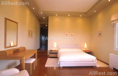 Louis Villa Regency 5